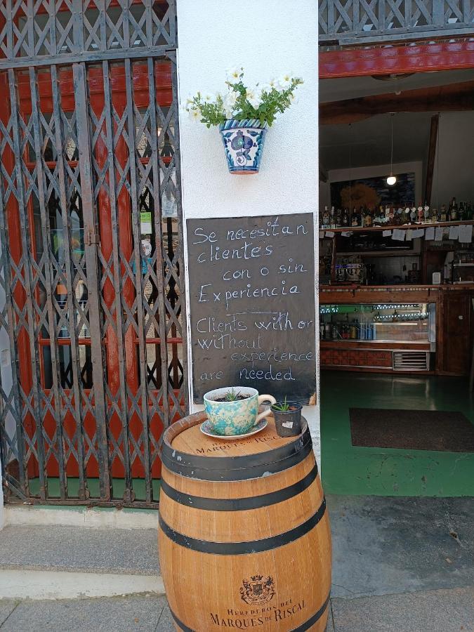 Pension Y Albergue Matias Locanda Sarria Eksteriør bilde