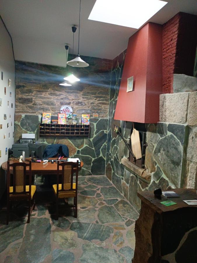 Pension Y Albergue Matias Locanda Sarria Eksteriør bilde