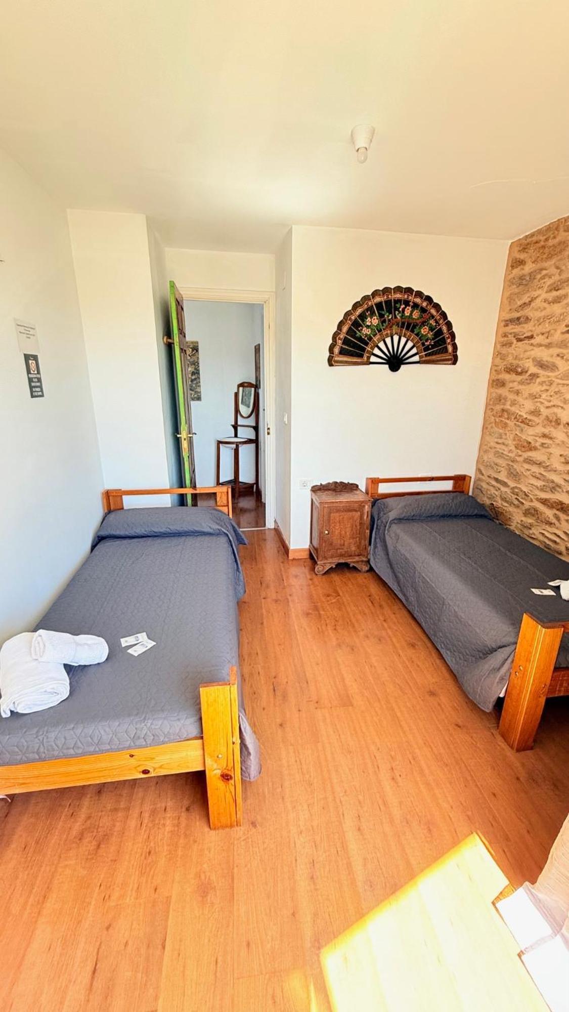 Pension Y Albergue Matias Locanda Sarria Eksteriør bilde